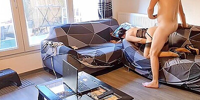 mon amant me détruit la chatte a la pause déjeuner