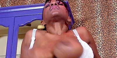 Sweater Stretching and Anal - Africa Sexxx and Tony D`Sergio - Scoreland