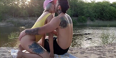 18 Year Old Girl Fulfills My Fantasy Of Having Sex On The Beach(first ) 13 Min