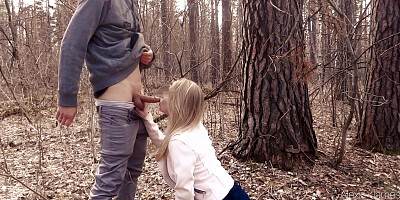 dame banged in the park, real risky public hook-up!