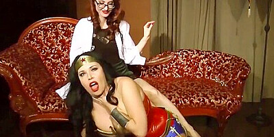 Wonder woman vs Poison ivy Helpless and Drained
