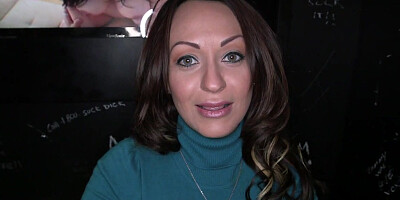 Lovely woman found a gloryhole