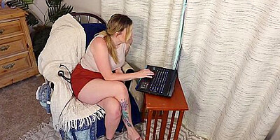 Kelly Payne Arrangement With Hard Working Stepmom