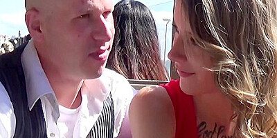 Melody Pleasure - Dates A Sugardaddy