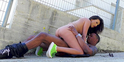 Public hardcore sex with a black dick