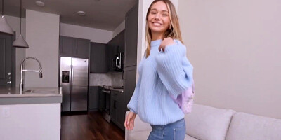 Sexy but broke coed needs a place to stay