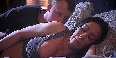 Jennifer White In Taking Care Of Stepmommy