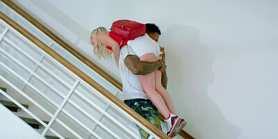 College freshman Natalia Queen hooking up with a professional athlete