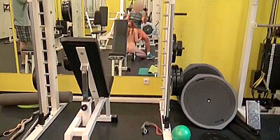 Naive Cuckold Watches Comely Gf Fucked Hard By Stranger