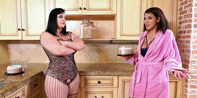 Virgo Peridot and Valentina Pleasure Buttons Her Ample Cabooses Tear Up on Bday.mp4