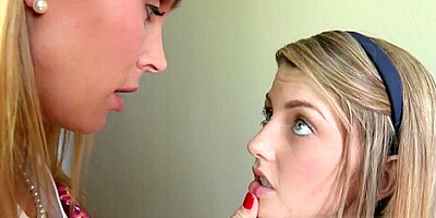 British stepmommy orally pleasured in ffm
