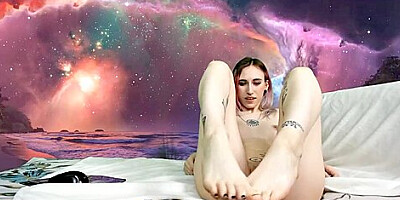 Simply one of the best feet shows on cam 4