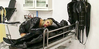 Medical latex treatment for a rubber patient