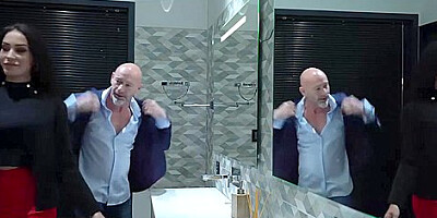 Watch Fascinating And Lola Belluccis Action