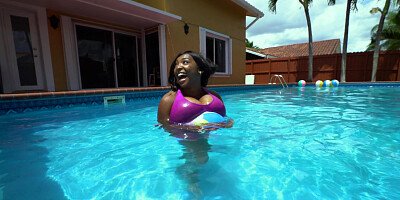 Rachel Raxxx showing off her 30 double J boobs in the pool