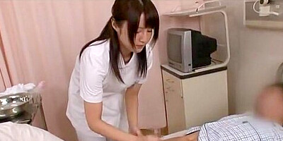 Hiromi Matsushita Hand Job Clinic 12