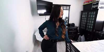 Evelin Stone Taking The Utter Package.mp4