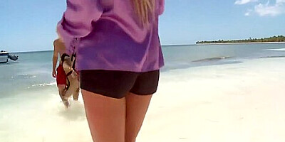 Beautiful teen 18+ gets fucked on the beach