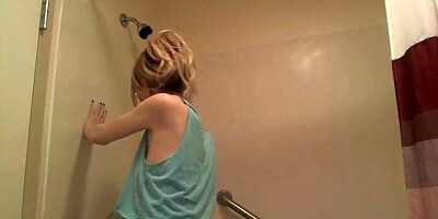 Blondie Coed Taking A Douche