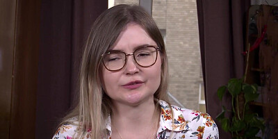 Emily's Ersties Debut - zierlich , aber oho!