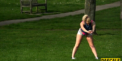 Squirting milf submissive gets pounded