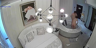 Chinese couple in hotel 3