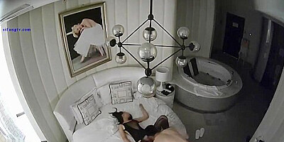 Chinese couple in hotel 3