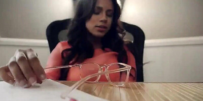 Amazing Natural Babe Autumn Falls