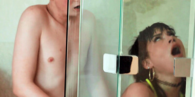 Amateur passionate sex with petite Ari Alectra