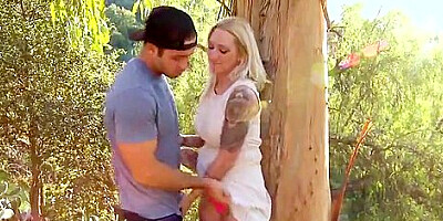 Admirable blonde wife Alexis Malone is blowing a cock