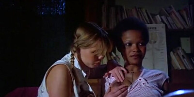 Vintage MILFs are penetrated in a boarding house