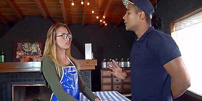 Blonde Colombian Waitress With Glasses Rides Cock In Hot Pickup And Fuck