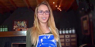 Blonde Colombian Waitress With Glasses Rides Cock In Hot Pickup And Fuck