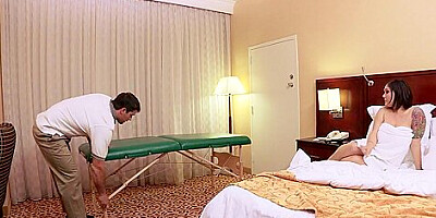 Dirty Masseur: Complimentary Pussy Massage. Claire Dames, Ramon