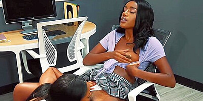 Chloe Temple - Ebony Lesbian Seduced And Pussy Fucked