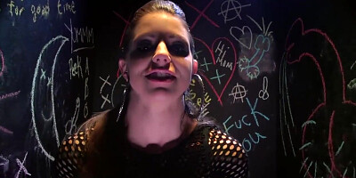 Horny mega-slut with a belly button piercing, Brooklyn Haunt is getting a wild guy’s rock stiff penis