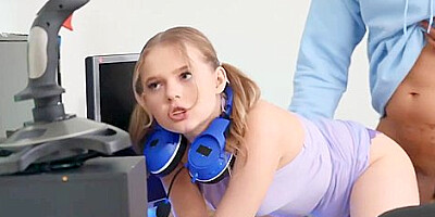 Jennifer White And Coco Lovelock In Pervy Anal Slut Having Threesome With Boyfriend And His Stepmom And