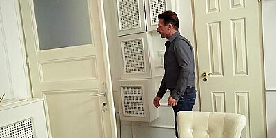 Speaks Fluent Anal &amp,amp, A2m With Alyssa Bounty