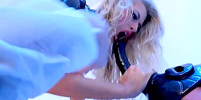 Deep Moist Treatment - Michelle Moist