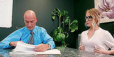 Perverted Amazing Office Sex Story With Cadence Lux And