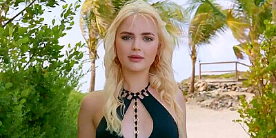 Lucky Day In Hd - Lika Star