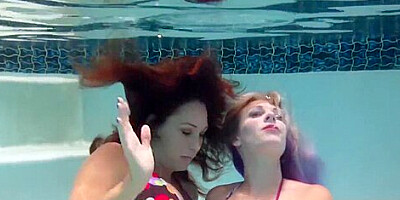 CharleeChase Vikki Vixxx Underwater fun