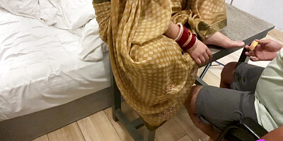 Tharki Tailor Ne Dikhaya Apna Rang aur Bahane Se Maarli Bhabhi Ki Choot