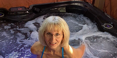 Morgan Is Enjoying Her Hot Tub!