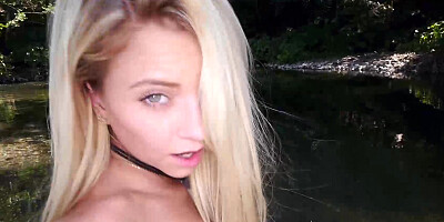 Riley Star takes her boyfriends massive meat outdoors