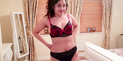 Indian desi teen 18+ strips &amp,amp, gets pregnant romantic leaked sextape 4k