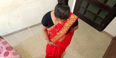 Friend wife called me on the pretext of repairing the fan and had sex with her husband friend She was moaning a lot while