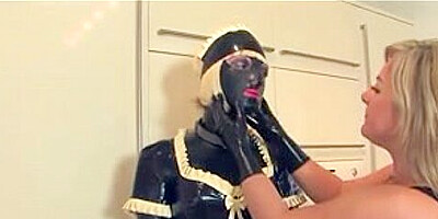 Dominas in latex torture their thrall