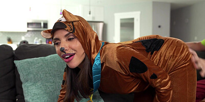 Scooby doo cosplay and family swap fuck