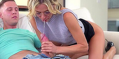 Tantalizing Tutor Shows The Ins And Outs Of Sex Education - Aiden Ashley And Alex Mack